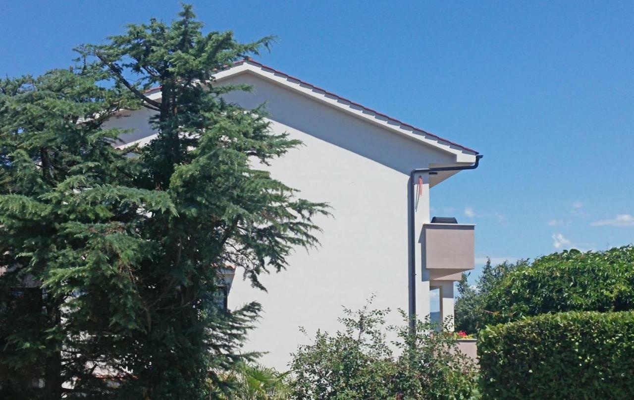 Apartman Magasic Krk Town Exteriör bild